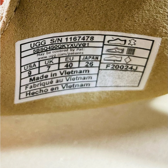 New UGG New Heights Platform T-Strap Sandal in Mustard Seed Women’s Size 9 - Picture 11 of 11